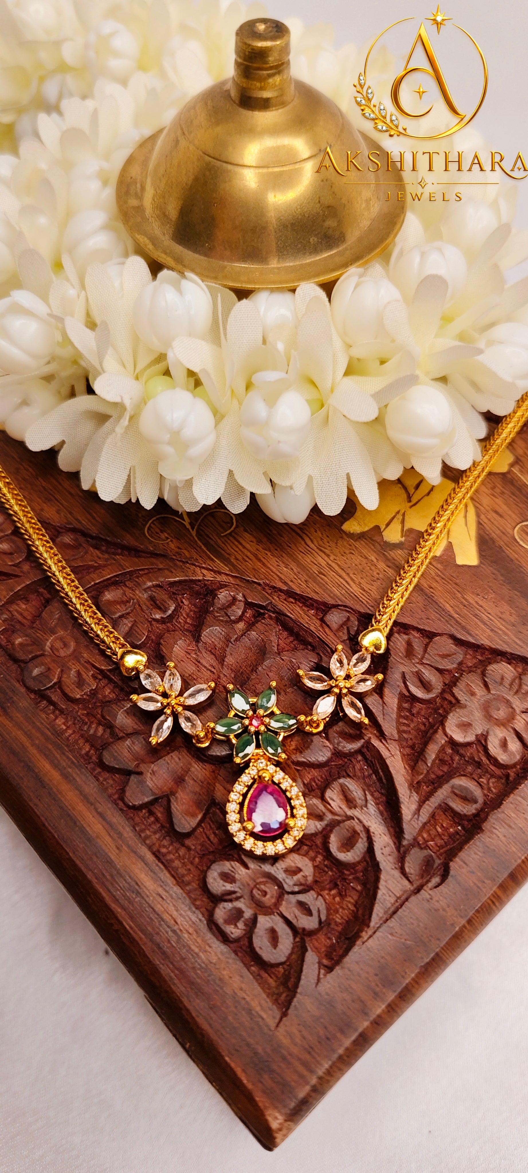Lilly Blossom Necklace