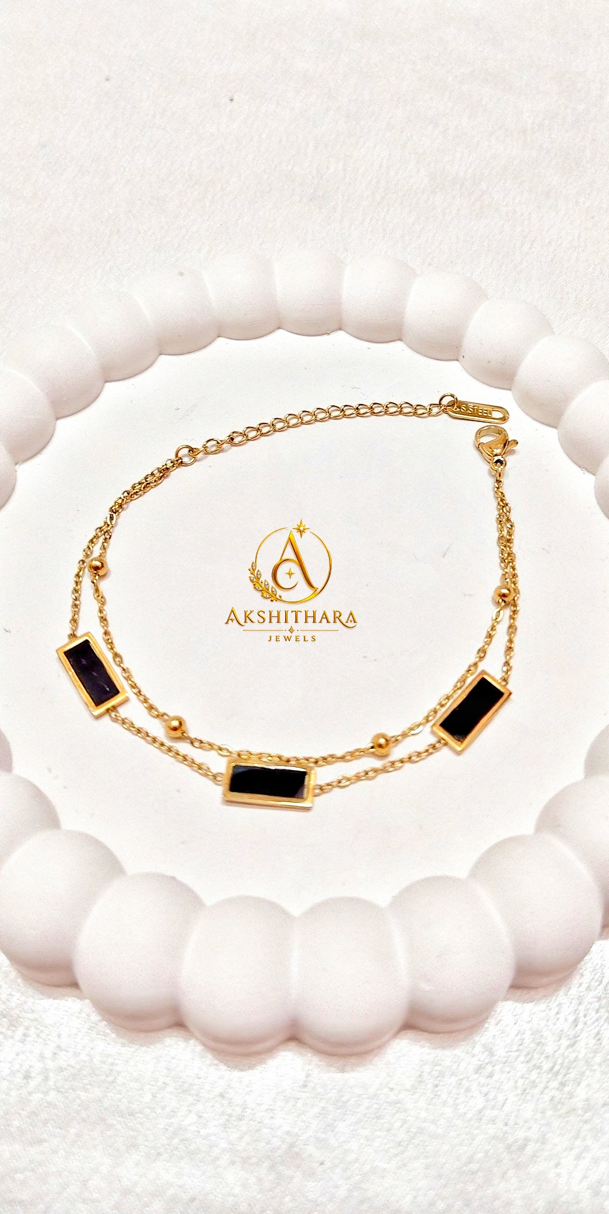 Nova Bar Bracelet