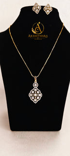Mira Diamond Replica with Chain