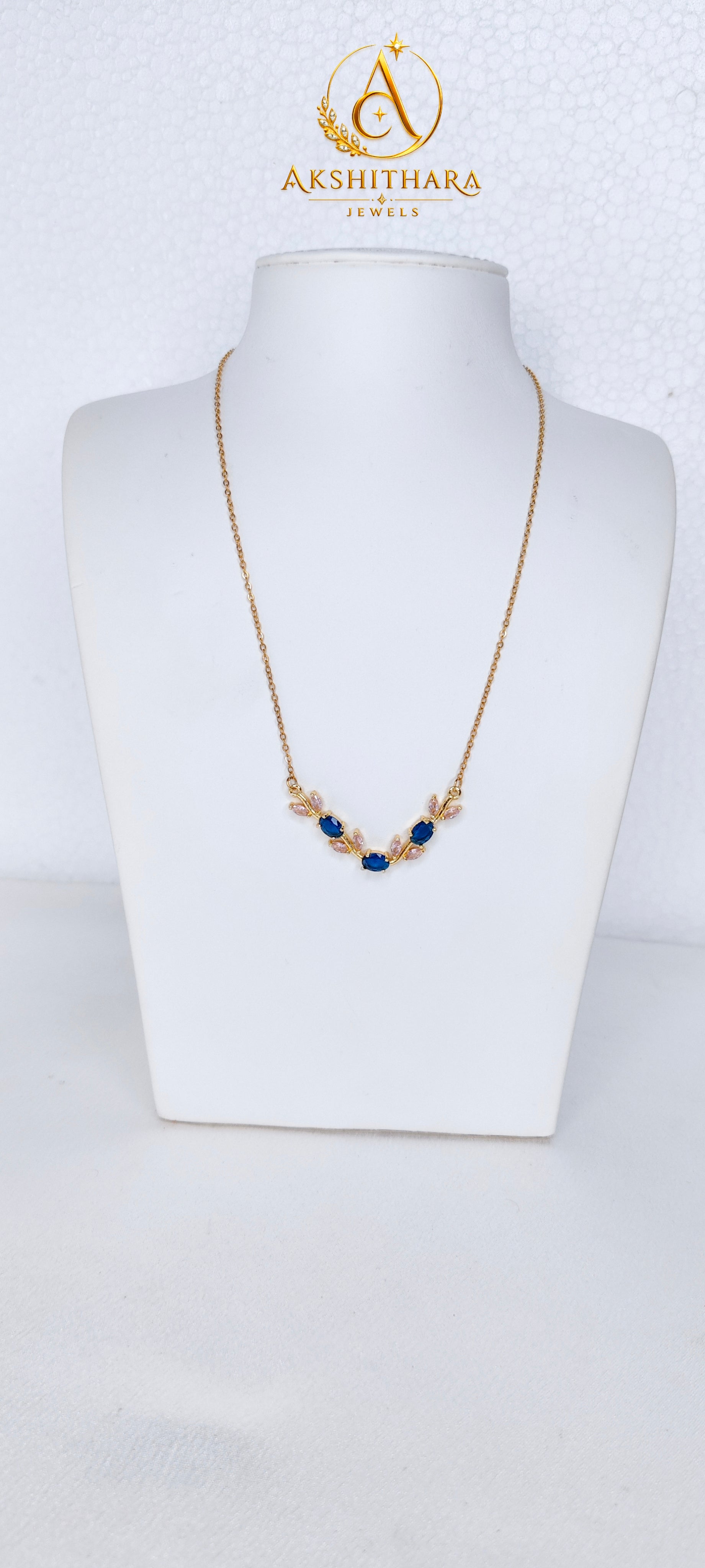 Tulip Necklace
