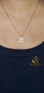 Moon clover necklace
