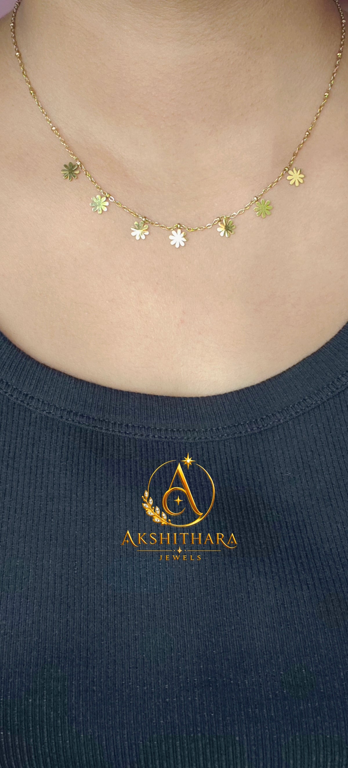 Golden Daisy Necklace