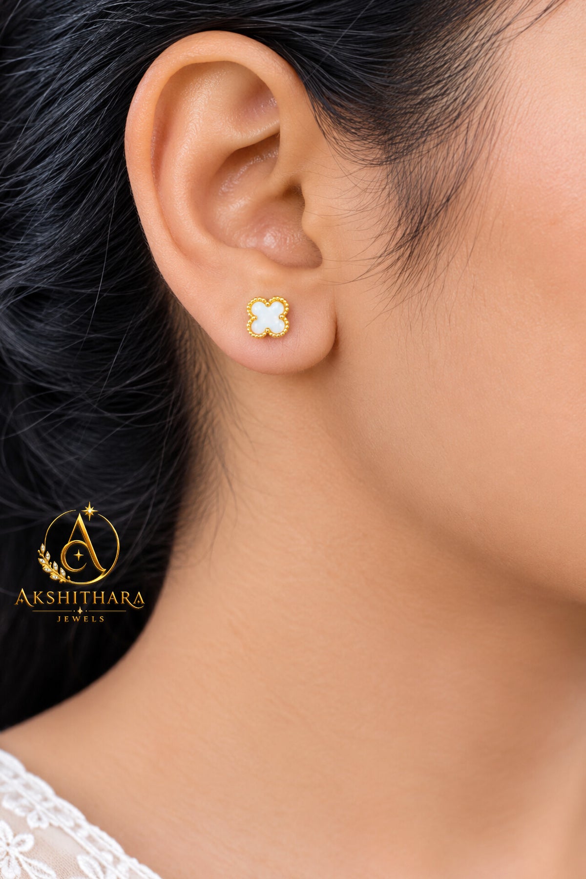 White clover studs