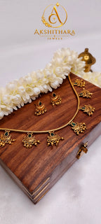 Chaandhbali Necklace Set
