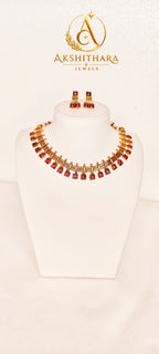 Chathuram Necklace