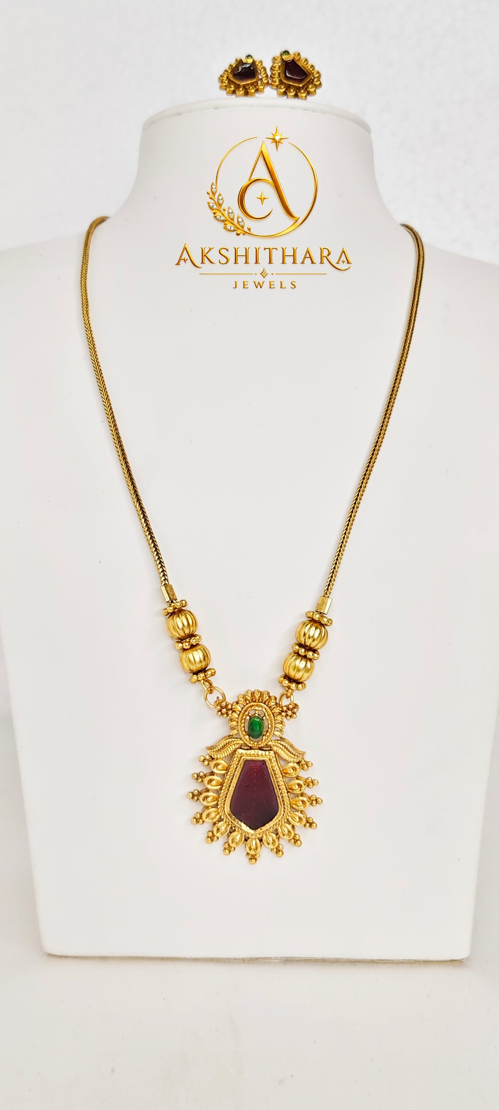 Maroon Nagapadam  Pendant Short Haram Set