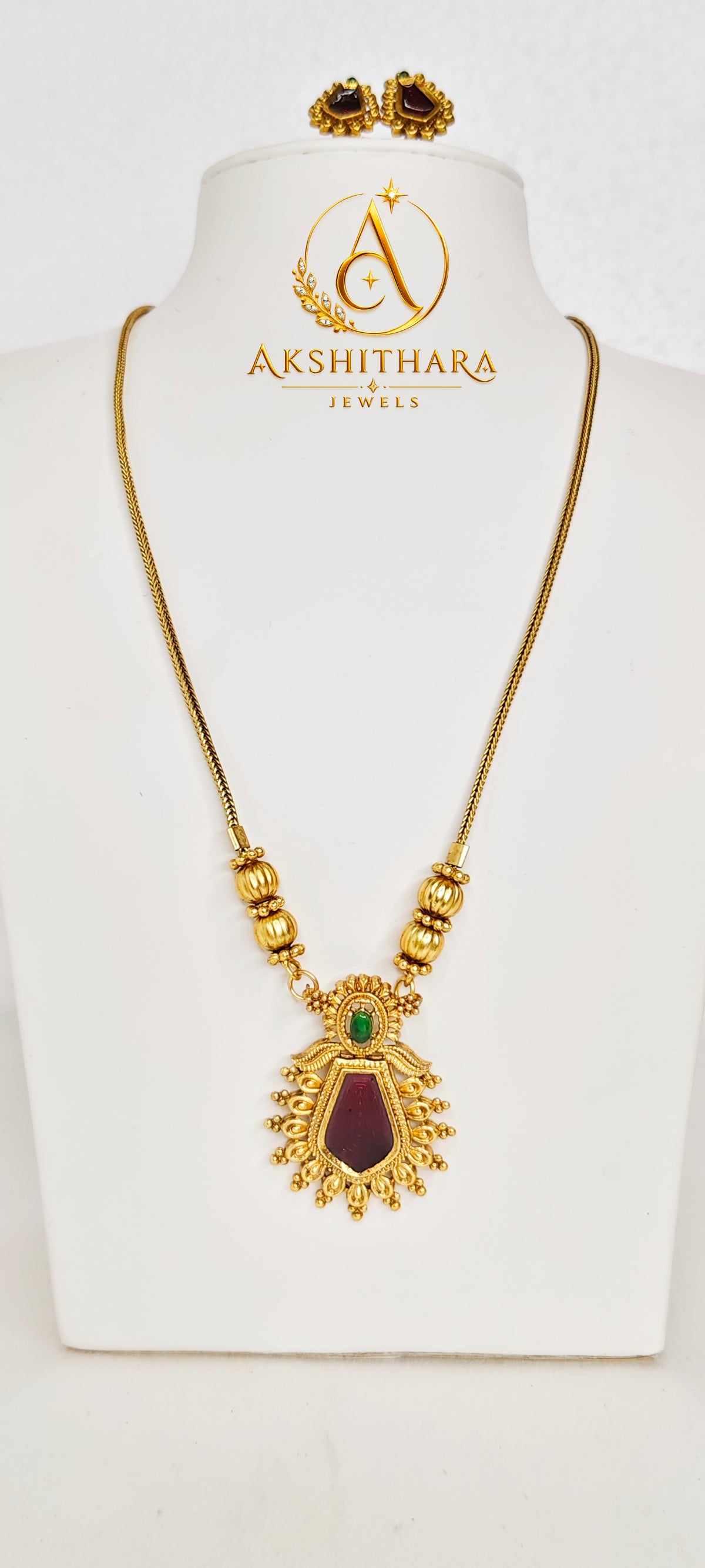 Maroon Nagapadam  Pendant Short Haram Set