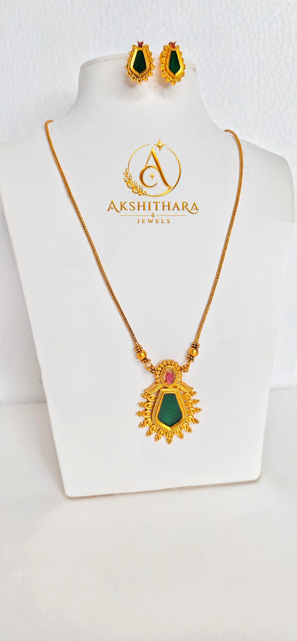 Green Nagapadam  Pendant Short Haram Set