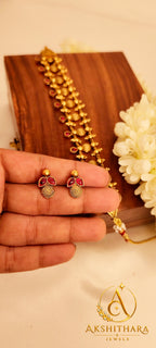Antique Aarohi Choker