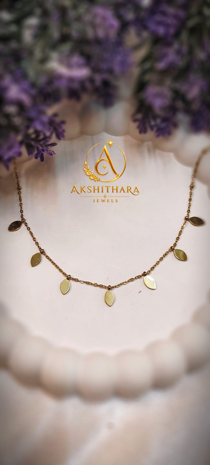 Golden vine necklace